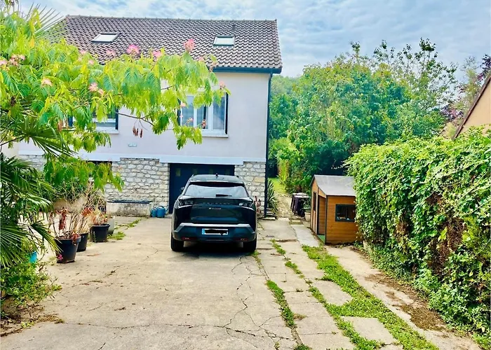 Holiday home Coin De Paradis