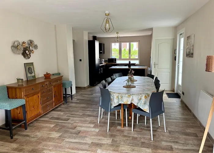 Holiday home Coin De Paradis